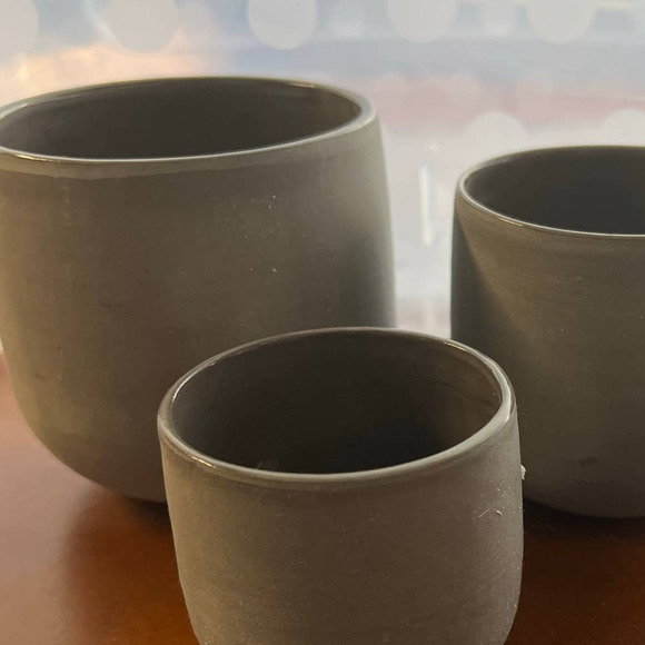 Set of 4 Stoneware Vases - Picture 2 of 7